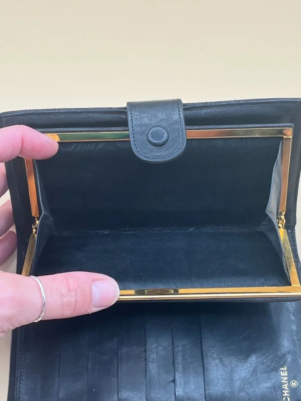 CHANEL Vintage Black Lambskin CC Logo Long Bifold Wallet Gold Kisslock w/ Card